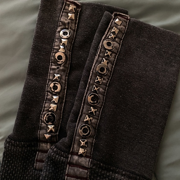 RARE Vintage Free People Studded Cuff Thermal - Picture 3 of 4